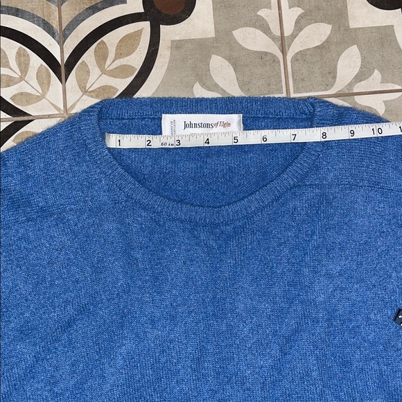 Johnstons of Elgin Vintage Blue Crewneck Sweater - Picture 6 of 6